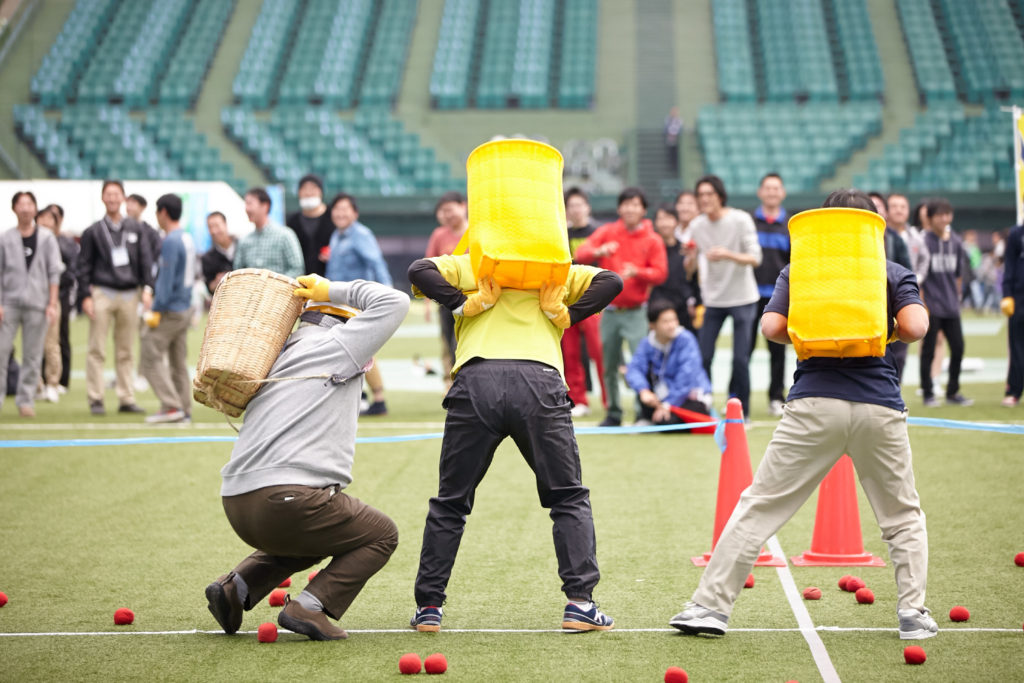 社内運動会　運動会　球場　ドーム　イベント　