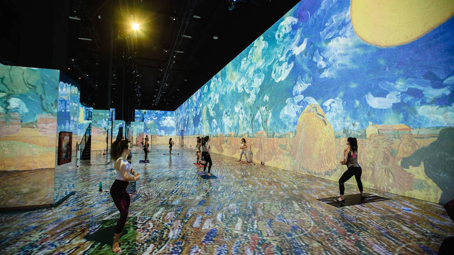 ゴッホ、Immersive Van Gogh、イマーシブヴァンゴッホ、ヨガ、没入型、エンタメ、芸術の秋、運動の秋