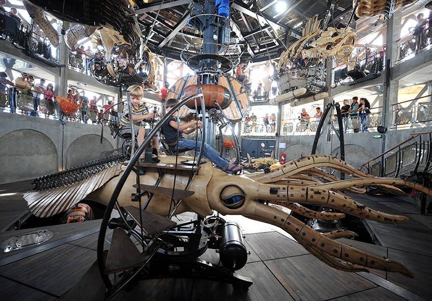 メリーゴーランド Carrousel des mondes marins 海中