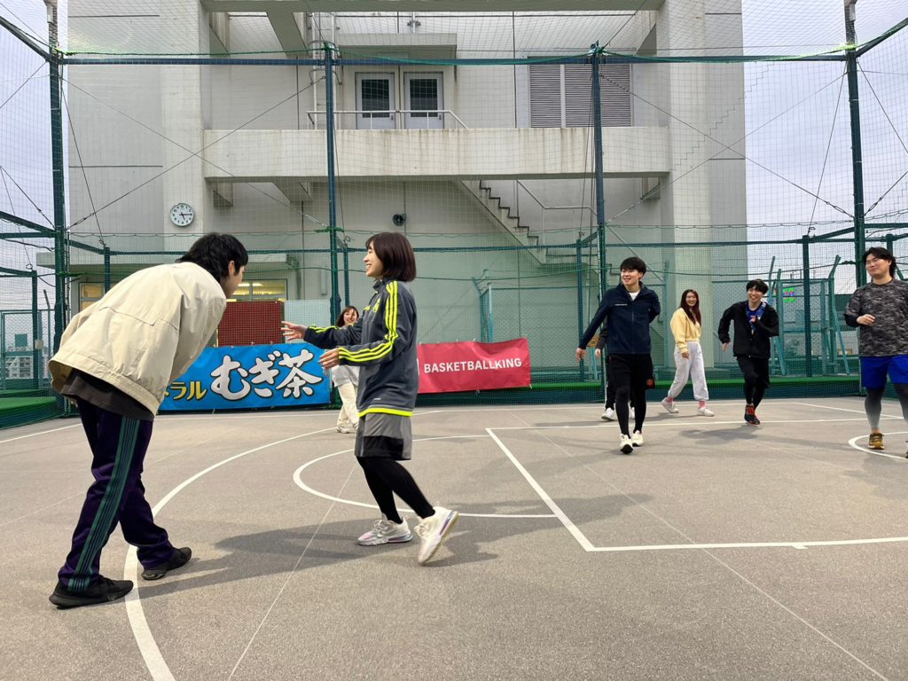 社内球技大会　バスケ　コート