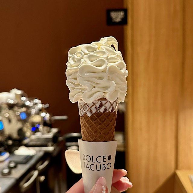 dolcetacboのミルクアイスクリーム